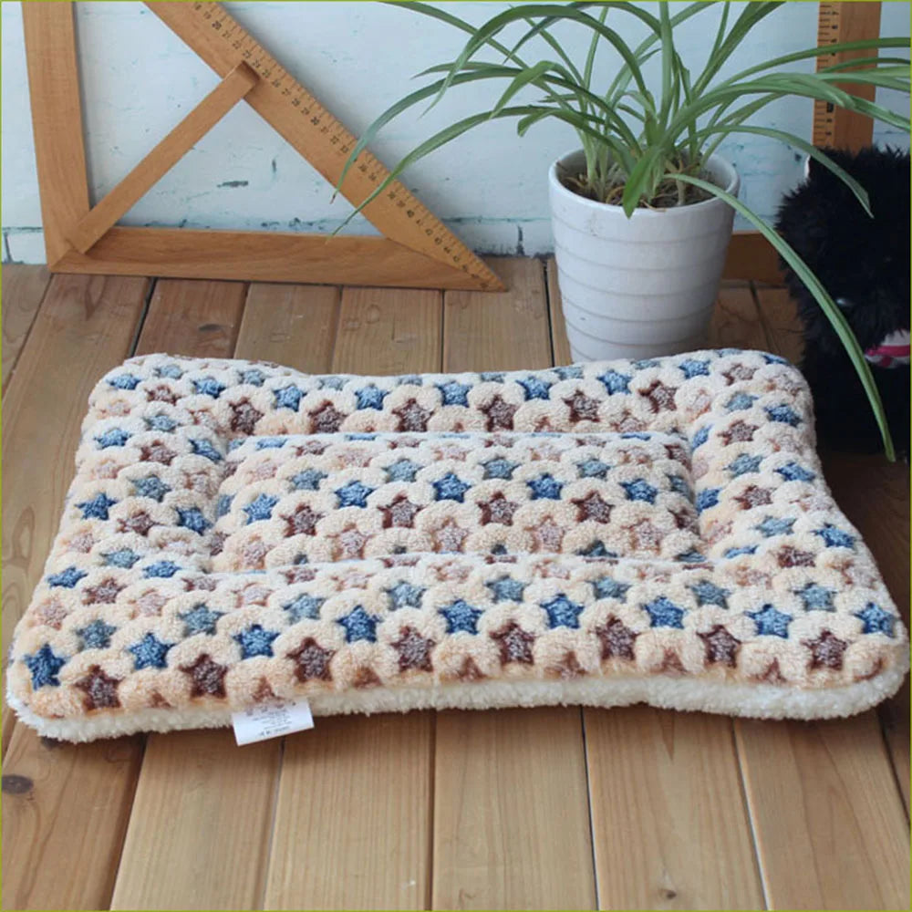 Soft Flannel Mat Dog & Cat Bed